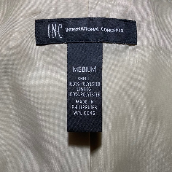 𝐈𝐍𝐂 Ruffled Snake Print Jacket - Picture 9 of 10